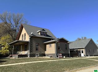 1001 S 2nd Ave, Rock Rapids, IA 51246