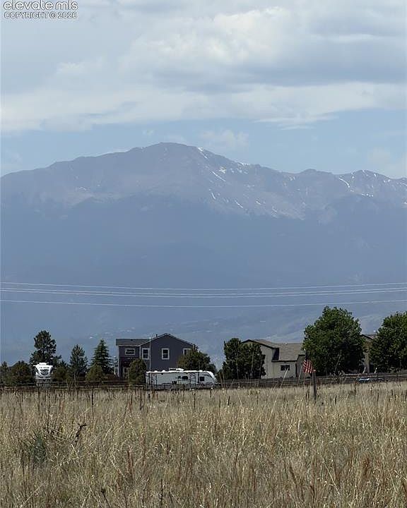 2nd image of Riveria Dr