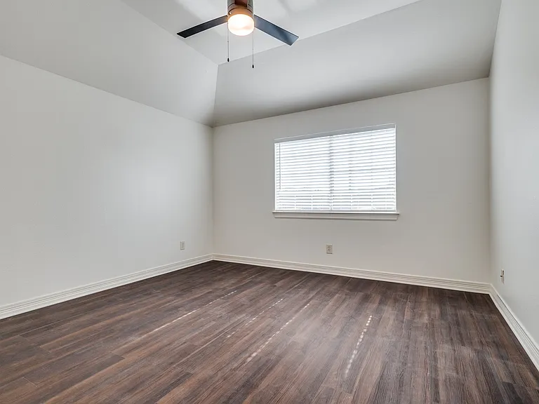 200 Bob O Link Dr — Photo 28