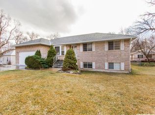 32 S 100 W, Farmington, UT 84025
