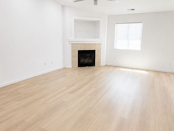 3rd image of 1885 W Picadilly Ln