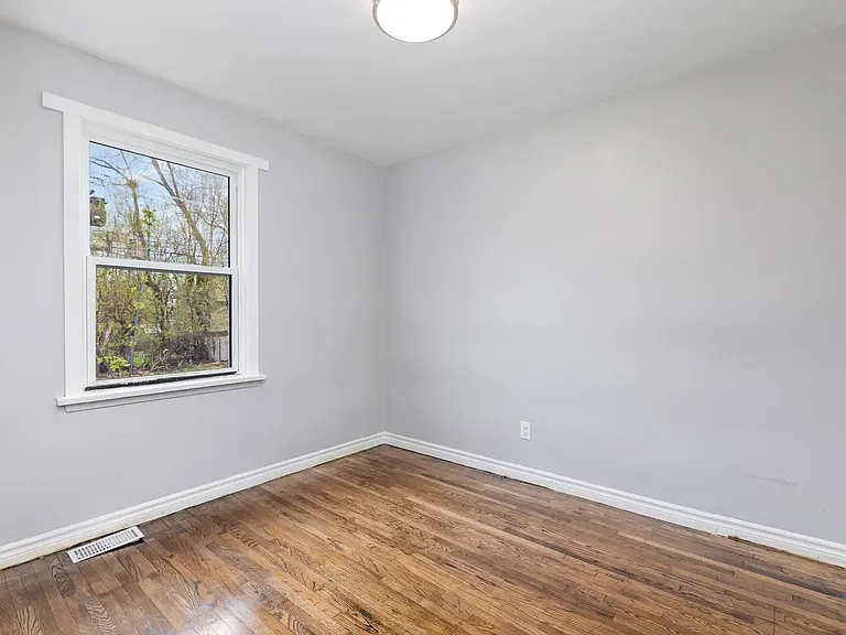 1275 A Clonsilla Ave #B — Photo 14