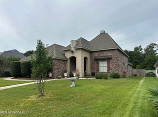 147 Sea Oaks Blvd, Long Beach, MS 39560