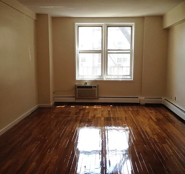 23-50 Waters Edge Dr #4F — Photo 12