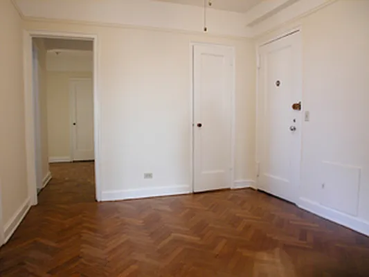 Sold by Simone Song Properties, LLC | media 16