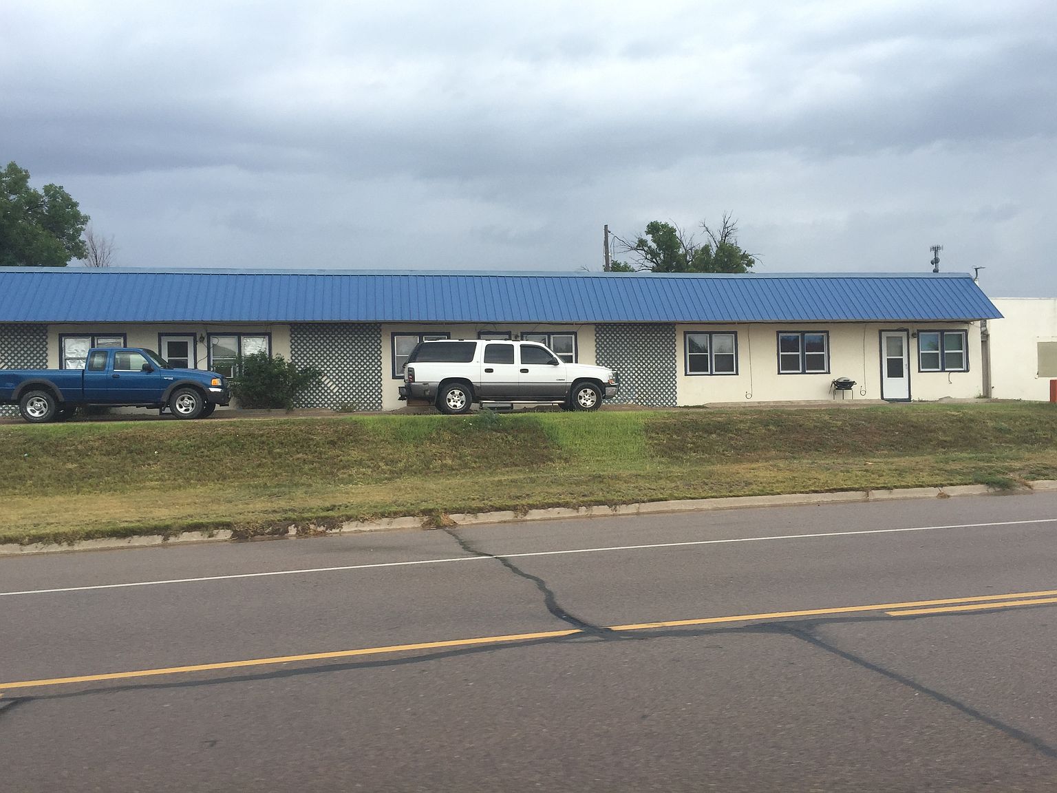 901 Tate Ave APT 1, Culbertson, NE 69024 Zillow