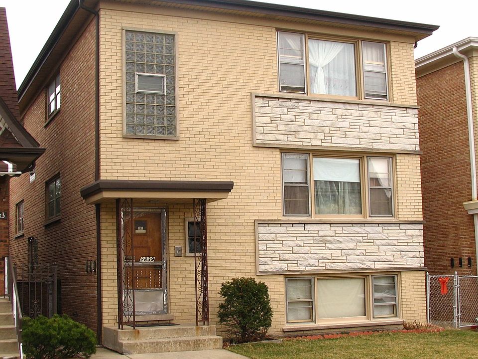 1st image of 2938 N 75th Ave