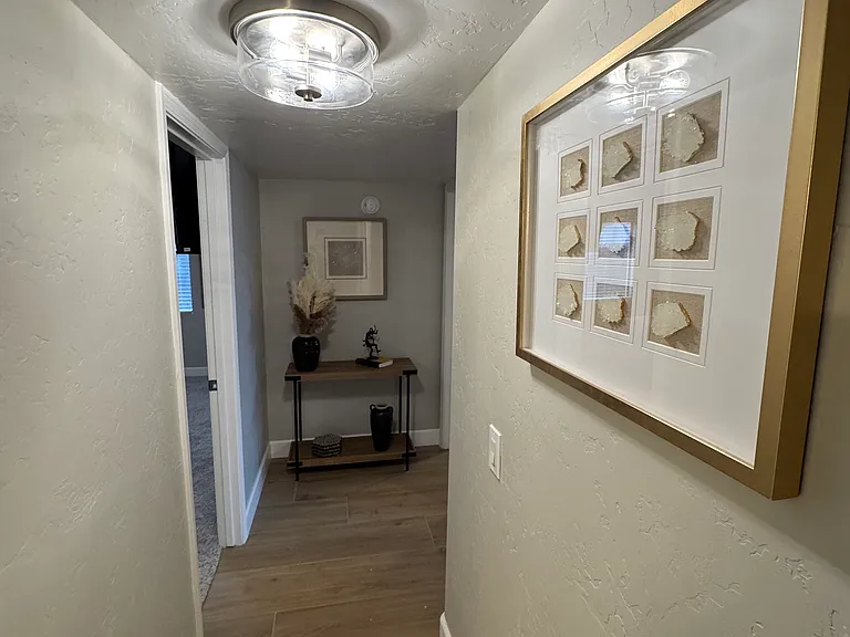 3732 N Taylor Dr — Photo 29