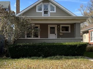 525 N Taylor Ave, Oak Park, IL 60302