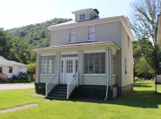 1016 10th Ave, Marlinton, WV 24954