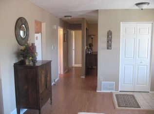 916 Emerald Dr, Cheyenne, WY 82009