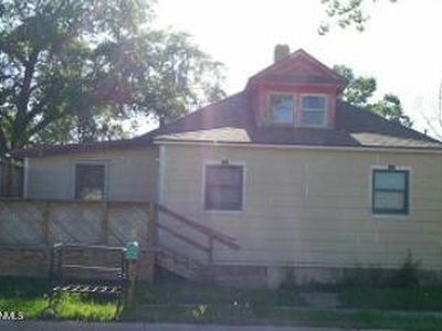 224 N Elm St, Hebron, ND, 58638
