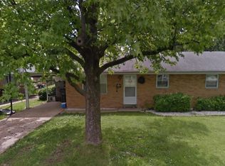 17 Tudor Dr, Belleville, IL