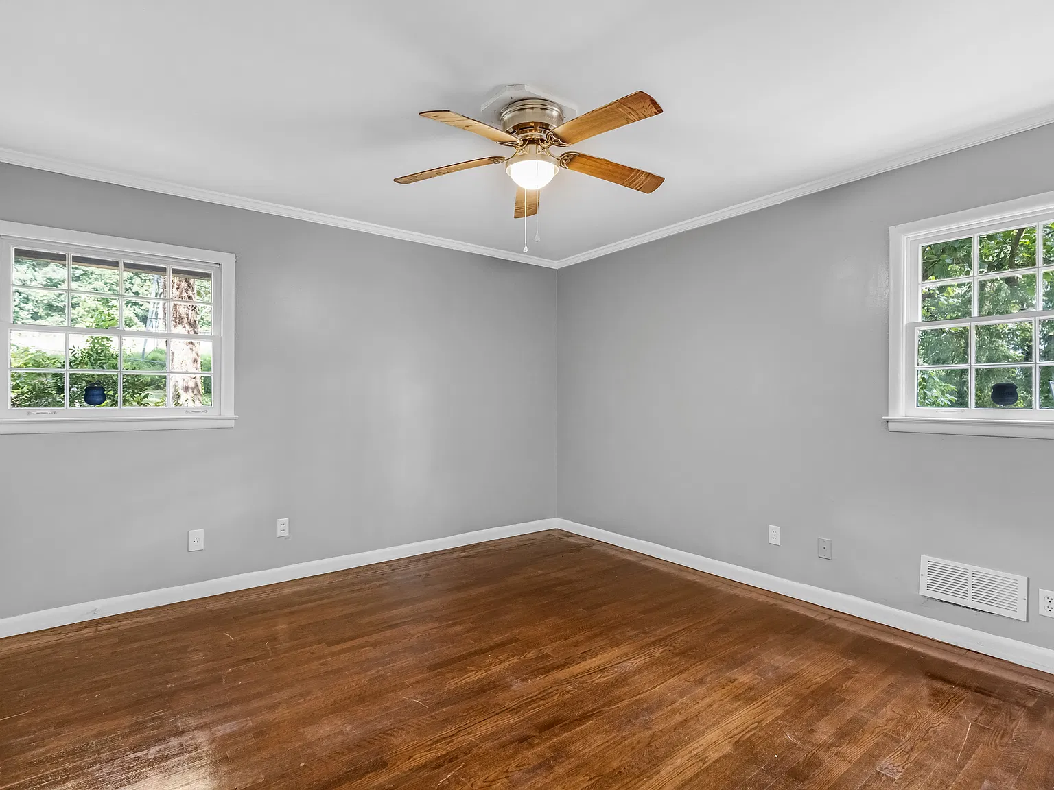 4 bed, 1886 sqft, $800 — Photo 4