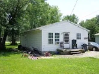 741 Fleetwood Ave