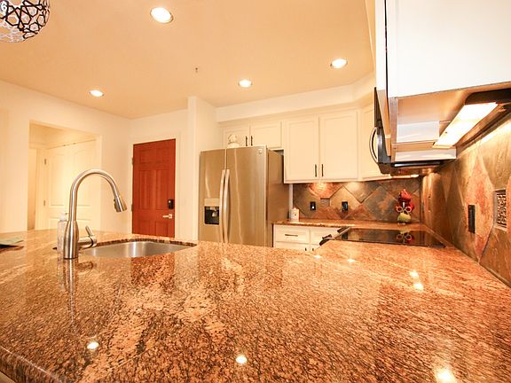 4th image of 211 Harbor St APT 26