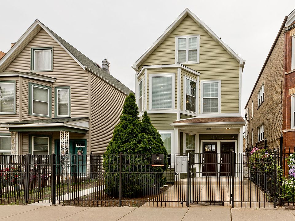 1st image of 2912 N Avers Ave #2
