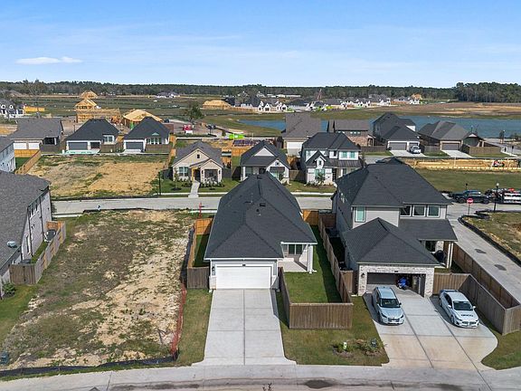 6th image of this home