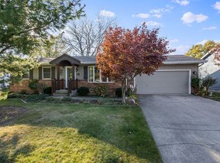 9818 Pierce St, Crown Point, IN 46307