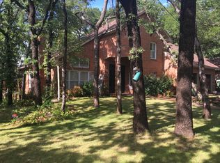 2172 S Winding Creek Dr, Grapevine, TX 76051