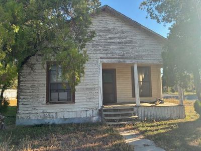 2002 N Oakes St, San Angelo, TX, 76903
