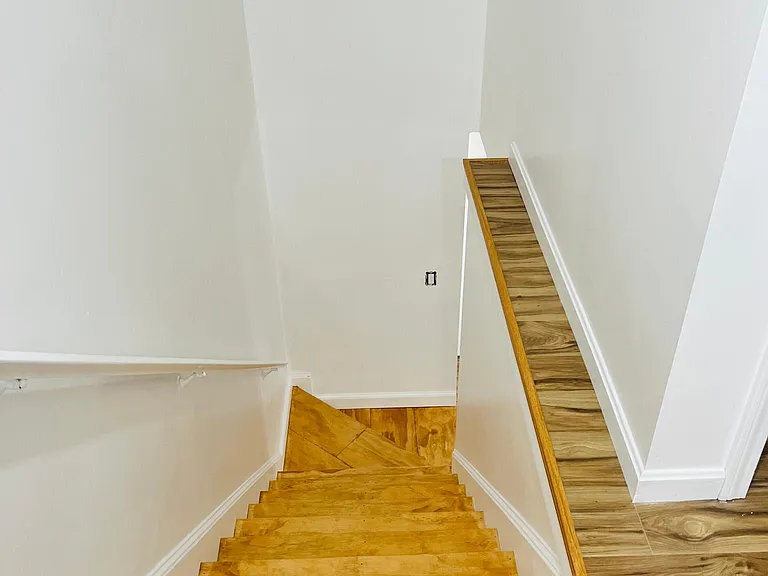 189 Parker St #4 — Photo 11