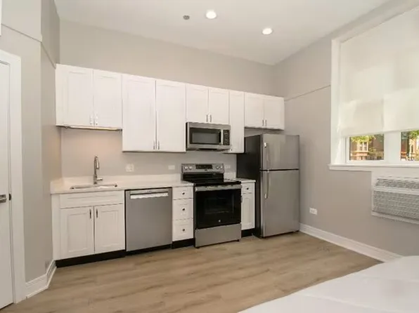 1101 W Granville Ave Unit 107, Chicago, IL 60660