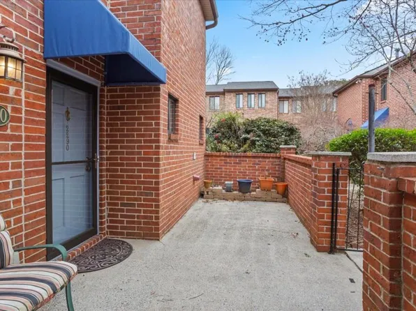 2290 Pernoshal Ct, Atlanta, GA 30338