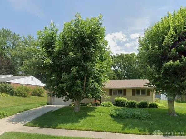 6537 Highbury Rd, Dayton, OH 45424