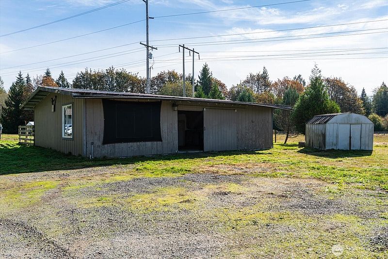 5th image of 14428 Jim Creek Rd