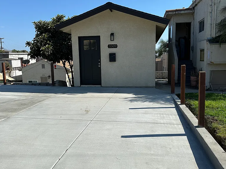 3509 L St — Photo 1