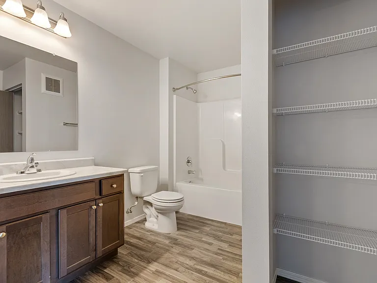 Sawyer Pointe — Photo 28