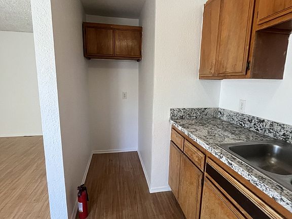 4th image of 1016 Benito Ave APT A