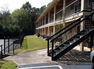 917 Mountain Creek Rd APT 6, Chattanooga, TN 37405