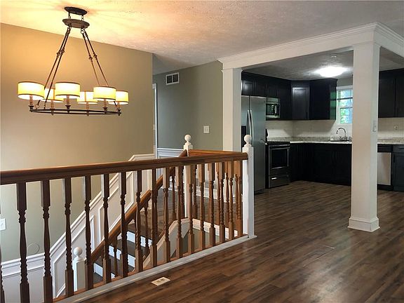 5th image of 2978 Blake Ct