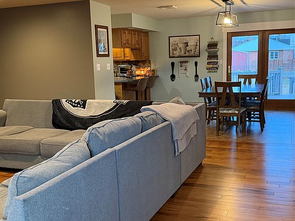 4th image of 113 S Delaware St