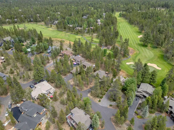 57598 White Elm Ln #15, Bend, OR 97707