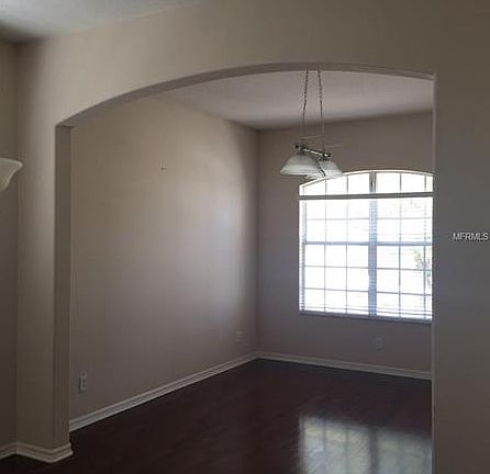 4th image of 9408 Laurel Ledge Dr