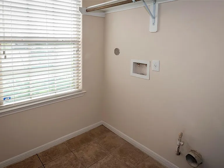 5503 Casa Mila Dr — Photo 10