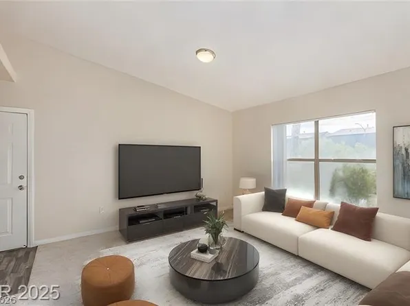 8000 Badura Ave Unit 2165, Las Vegas, NV 89113