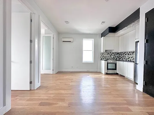 Rented by Doorway NYC, LLC | media 2