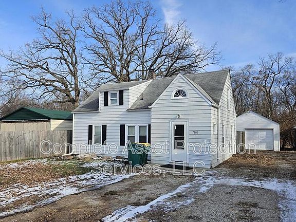 2nd image of 7209 Catherine St