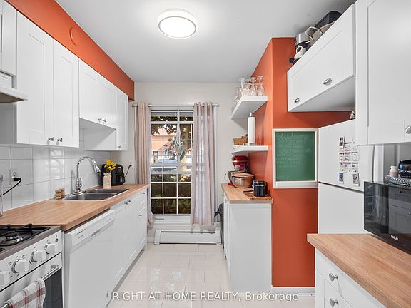 4th image of 5 Arbour Glen Cres