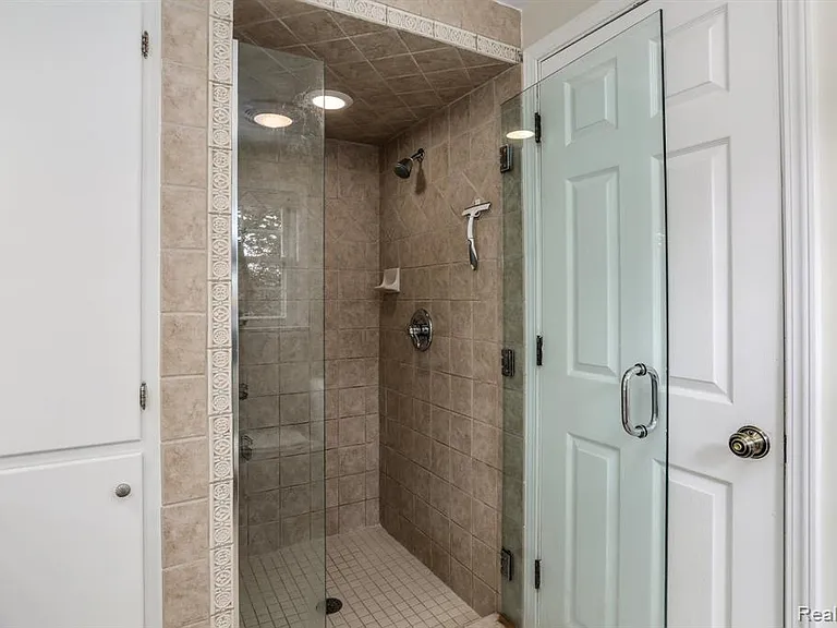 4259 Wendell Rd — Photo 26