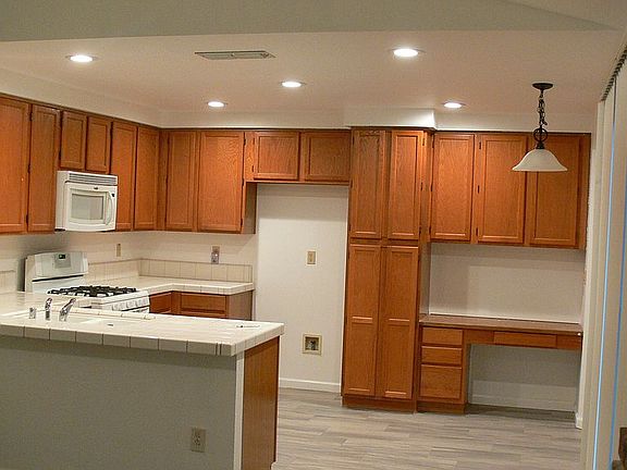 2nd image of 8827 Kentshire Way