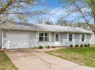 1118 E 5th St, Douglass, KS 67039