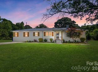 487 Linwood Rd, Mooresville, NC 28115