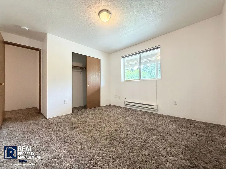 9002 154th Avenue Ct NW — Photo 10