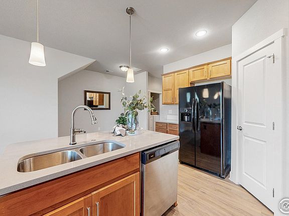 4th image of 3335 Apple Blossom Ln #2