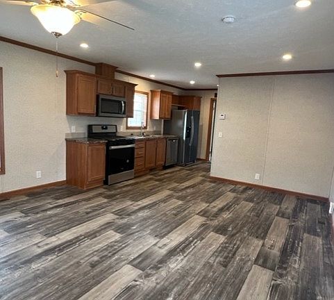 5th image of 333 E Lakewood Blvd #58